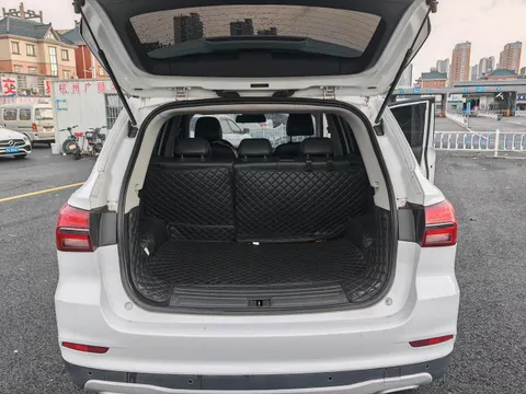 Roewe RX5