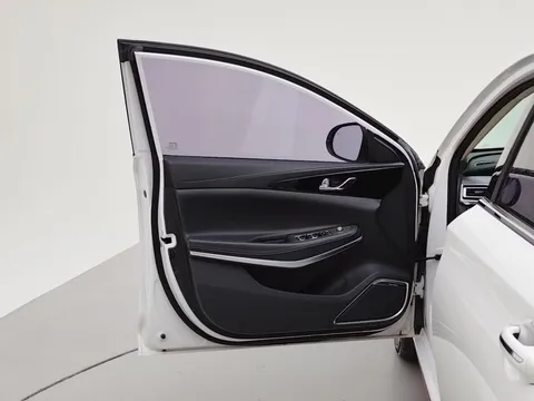 Changan Raeton CC