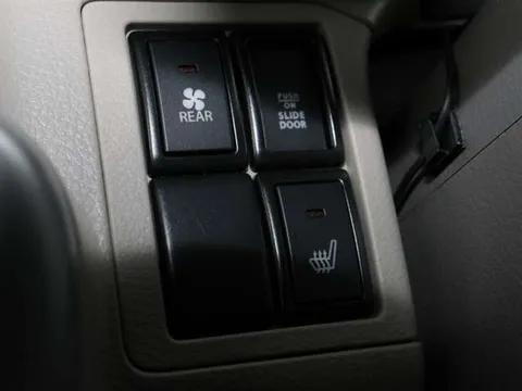 Nissan Clipper Rio