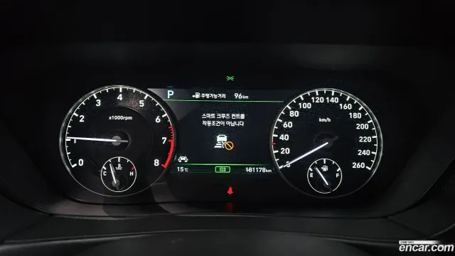 Genesis G90 (EQ900)