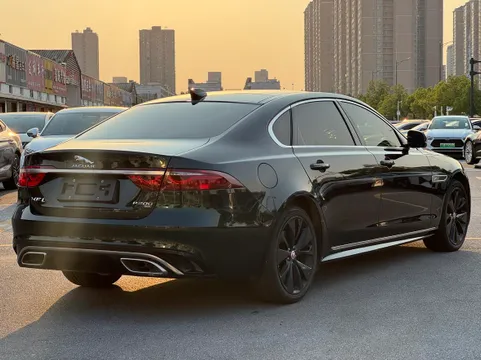 Jaguar XFL