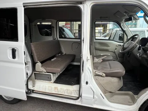 Nissan Clipper