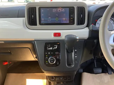 Daihatsu Mira Tocot