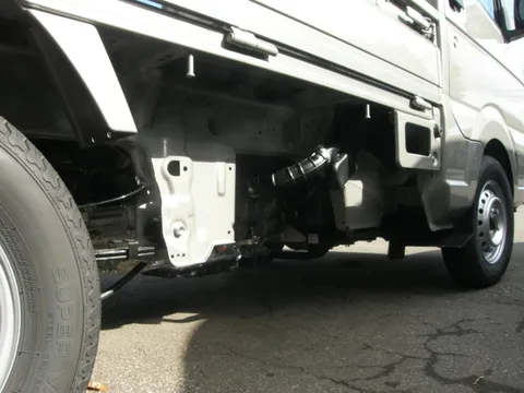 Nissan Clipper Truck