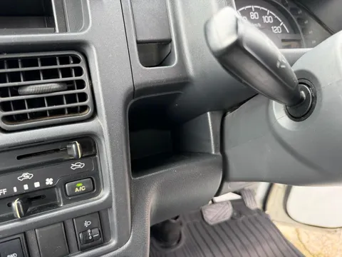 Mazda Scrum Truck