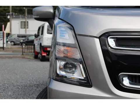 Suzuki Wagon R Stingray