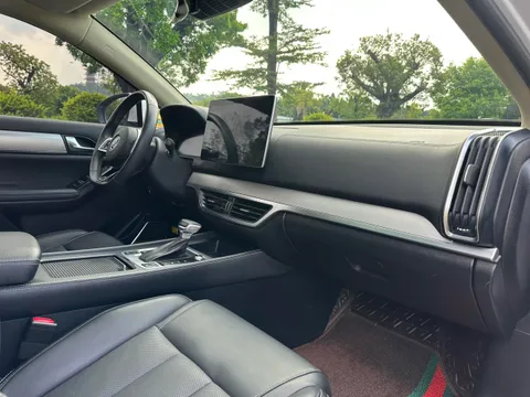BYD Tang