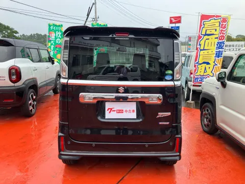Suzuki Spacia Custom