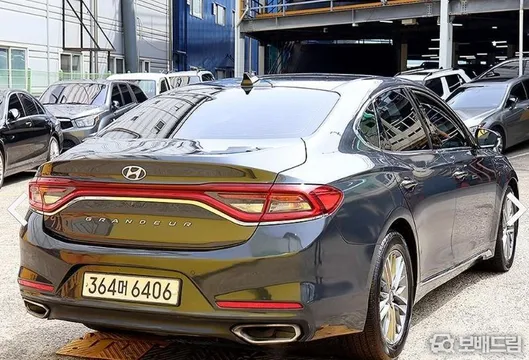 Hyundai Grandeur