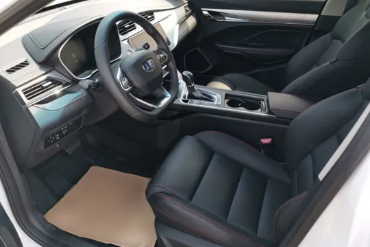 Geely Binray