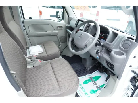 Nissan Clipper