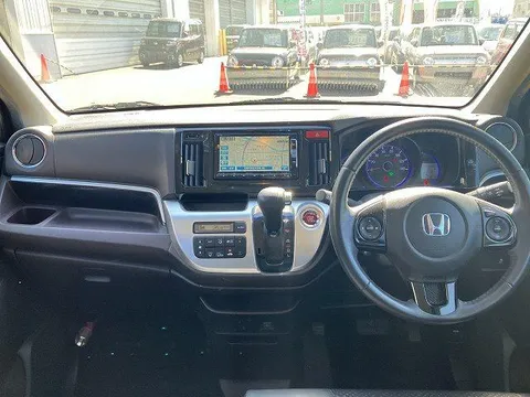 Honda N-WGN Custom