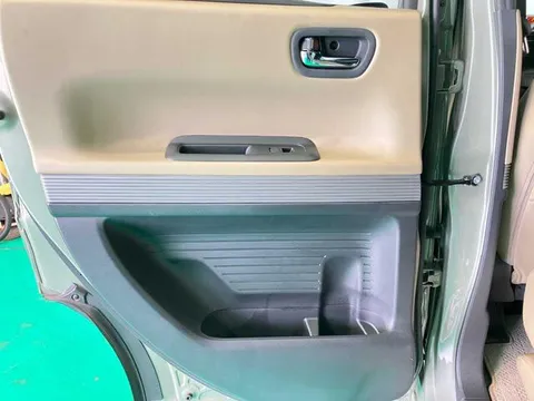 Honda N-BOX Slash