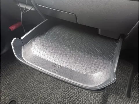Mitsubishi eK X Space