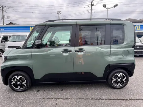 Mitsubishi Delica Mini
