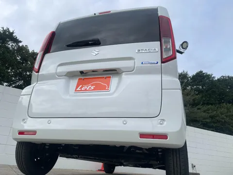Suzuki Spacia
