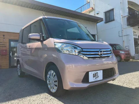 Nissan Dayz Roox