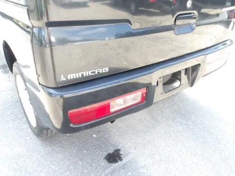 Mitsubishi Minicab Van