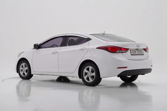 Hyundai Elantra (Avante)