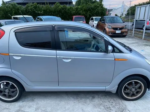 Subaru R2