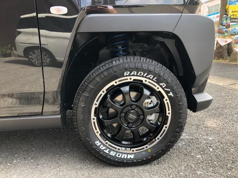 Daihatsu Taft