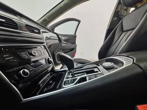 Geely Borui