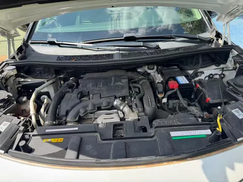 Peugeot 4008