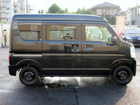Nissan Clipper