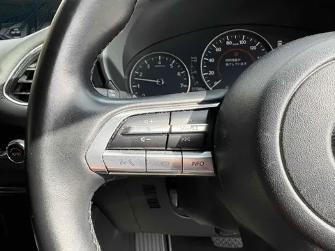 Mazda MAZDA3 Fastback