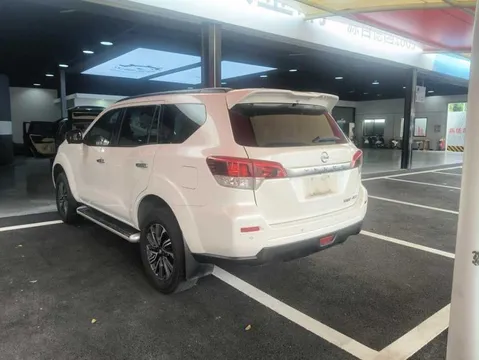 Nissan Terra