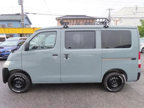 Toyota TownAce Van