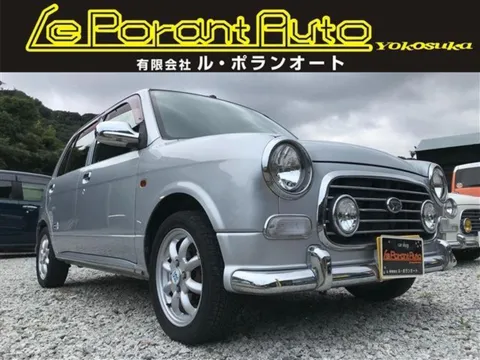 Daihatsu Mira Gino