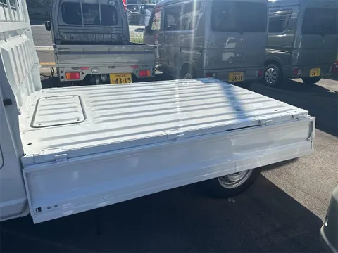Nissan Clipper Truck