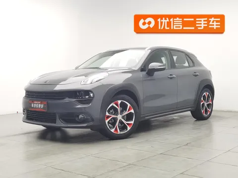 Lynk & Co 02
