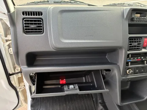 Mitsubishi Minicab Truck