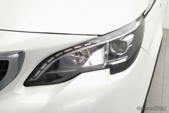 Peugeot 4008