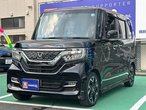 Honda N-BOX Custom