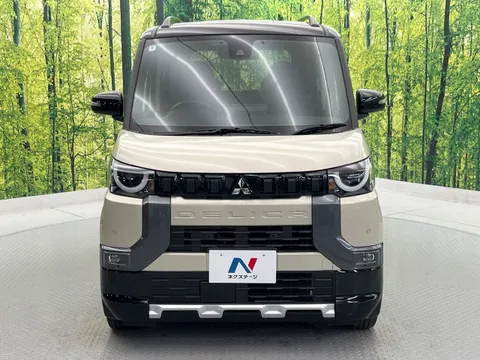 Mitsubishi Delica Mini