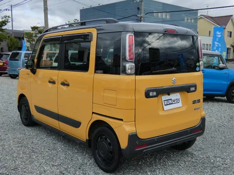 Suzuki Spacia Gear