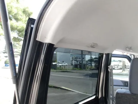Mitsubishi Minicab Van