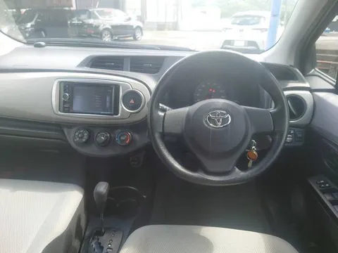 Toyota Yaris (Vitz)