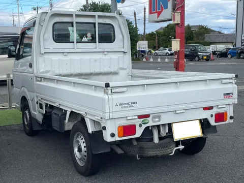 Mitsubishi Minicab Truck