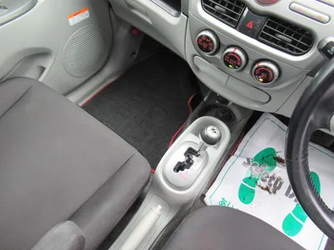 Mitsubishi I
