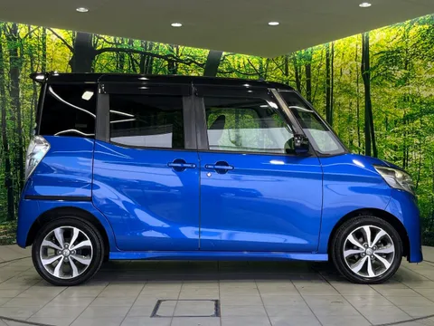 Nissan Dayz Roox