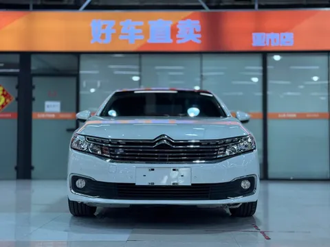 Citroen C6