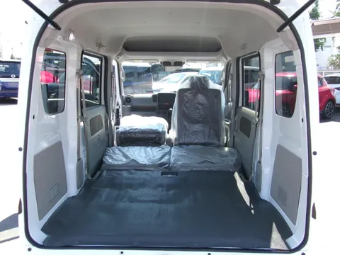 Nissan Clipper