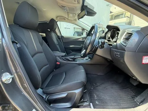 Mazda Axela Sport
