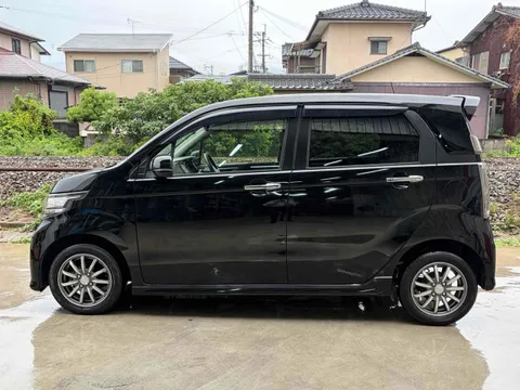 Honda N-WGN Custom