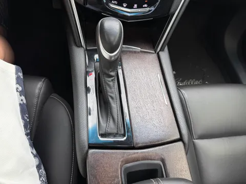 Cadillac XTS