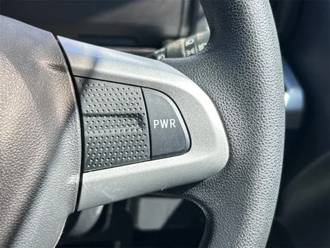 Toyota Pixis Mega